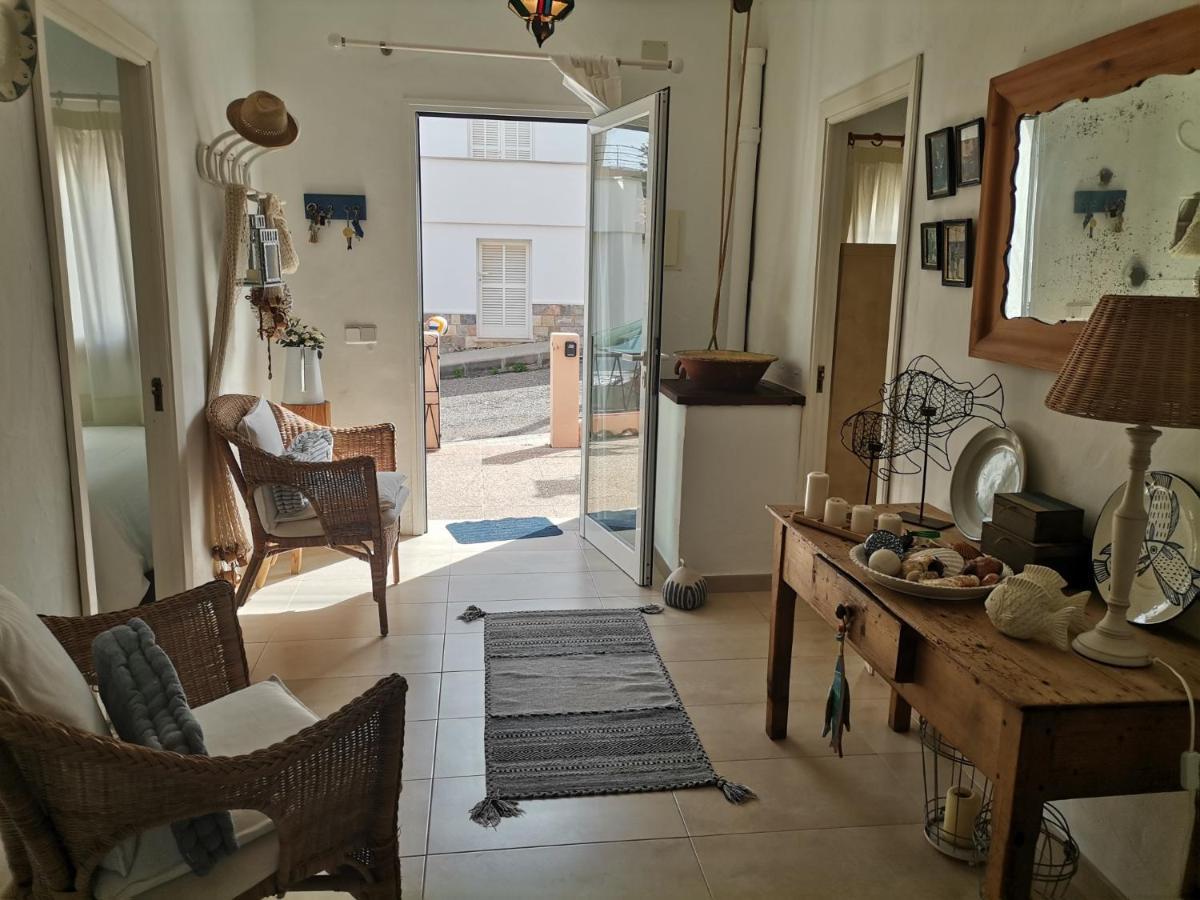 Villa En Lugar Tranquilo Alejado De Zonas Turisticas Banyalbufar Esterno foto