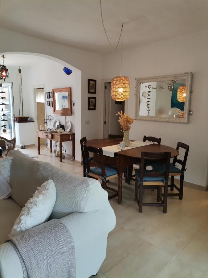 Villa En Lugar Tranquilo Alejado De Zonas Turisticas Banyalbufar Esterno foto