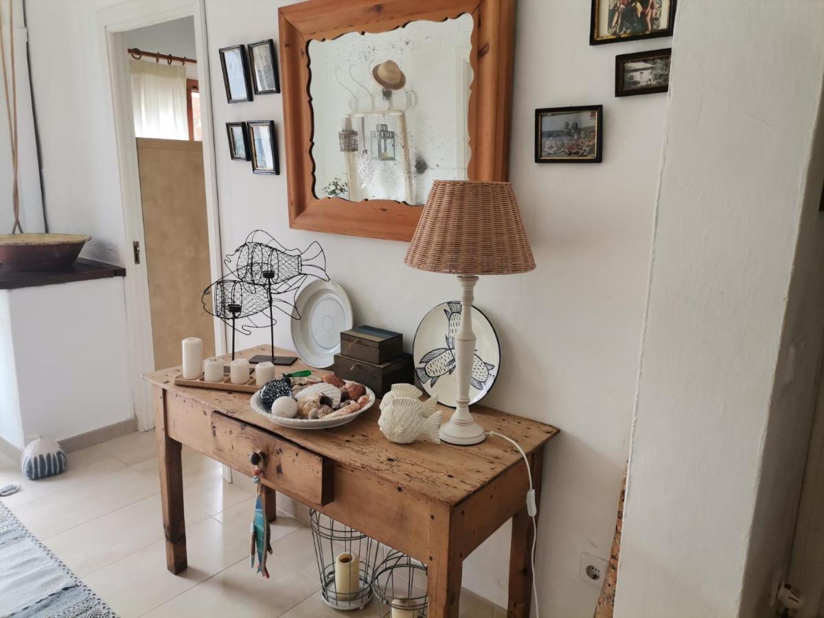 Villa En Lugar Tranquilo Alejado De Zonas Turisticas Banyalbufar Esterno foto